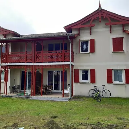 Domaine Des Pins Sarl Lts Patrimoine